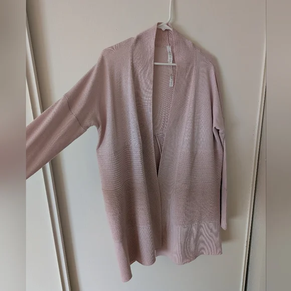 lululemon athletica Women 6 Sit In Lotus Wrap Merino Wool Sweater Cardigan Pink - Picture 4 of 7